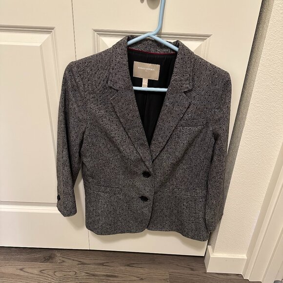 Banana Republic Wool Blend Blazer, Size 12 petite, Gray with Black Polka Dots - Picture 1 of 5